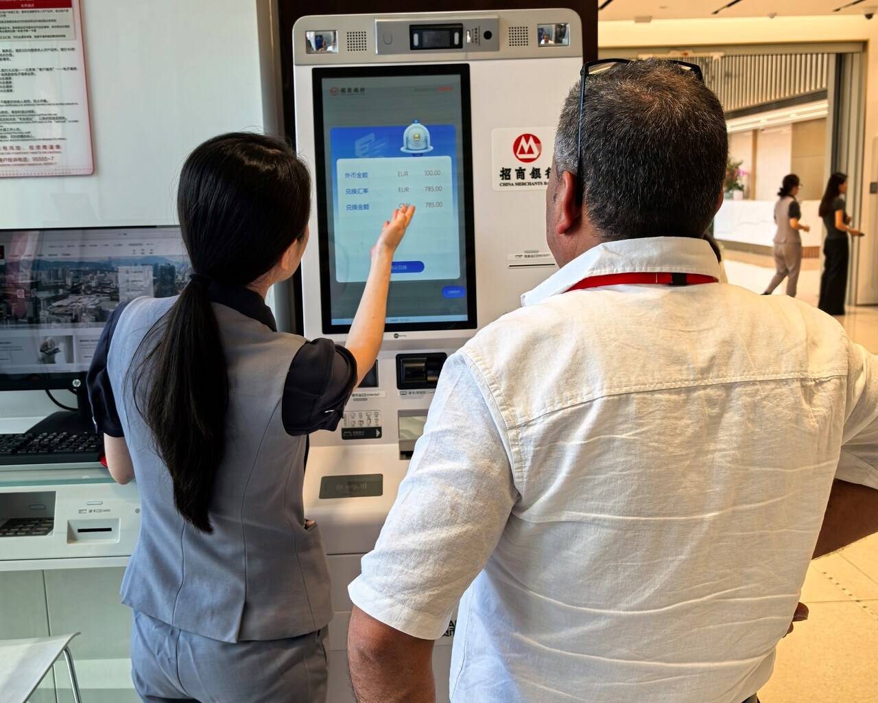 最新医保卡提取现金方法自助提款机方法分析(最方便真实的文山医疗保障卡怎么提取现金方法)